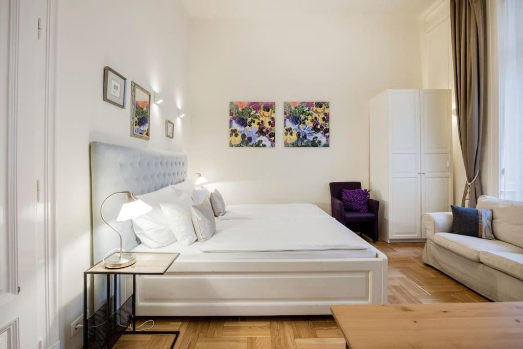 Klarahome Apartment Budapest Esterno foto