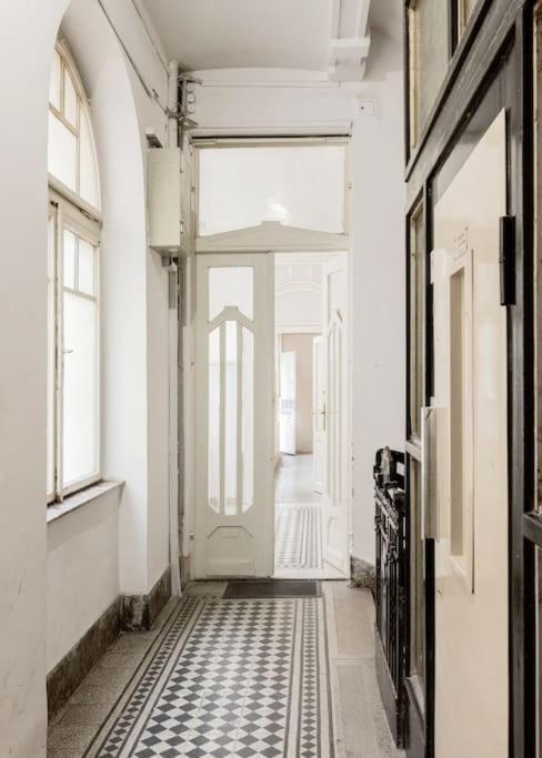 Klarahome Apartment Budapest Esterno foto