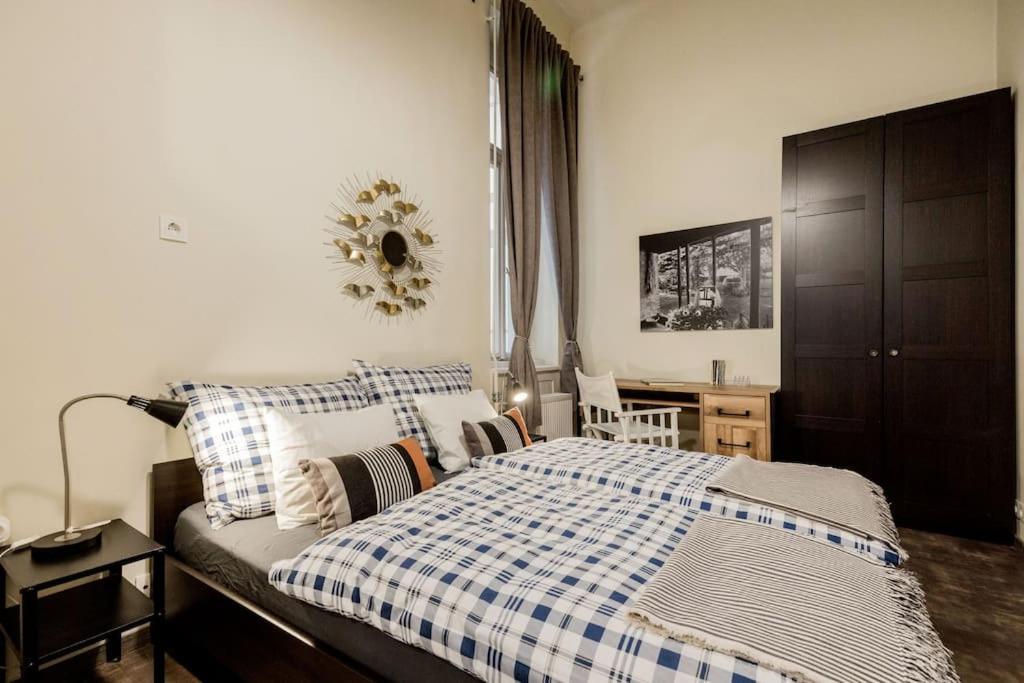 Klarahome Apartment Budapest Esterno foto